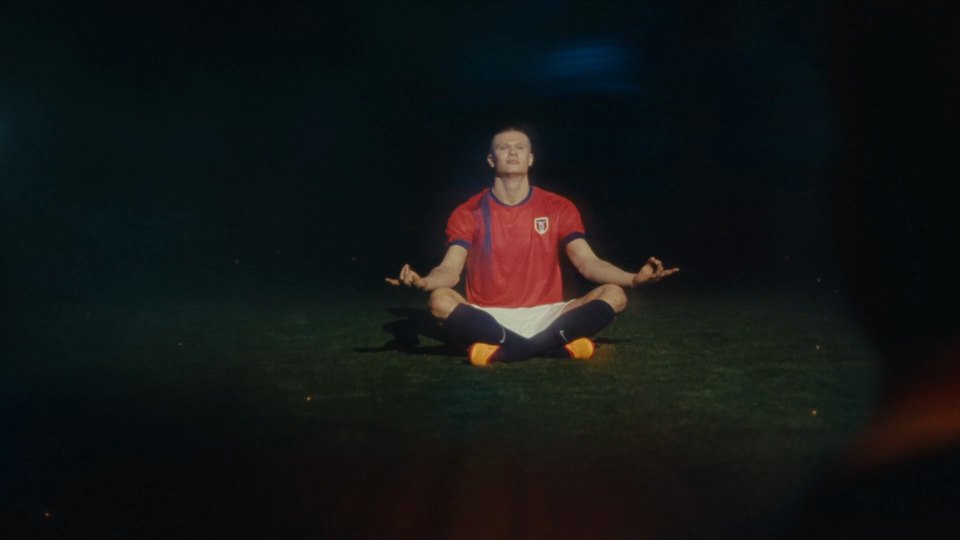 Budweiser — Let It Pour